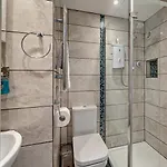 5 Bed In Grange-over-sands Oc-95876