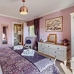 5 Bed In Grange-over-sands Oc-95876 High Newton