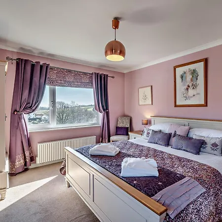 5 Bed In Newton-in-cartmel 95876 Holiday home